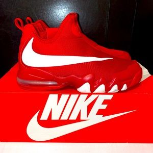 Nike Big Swoosh In Red Size 9 In Clean Condition